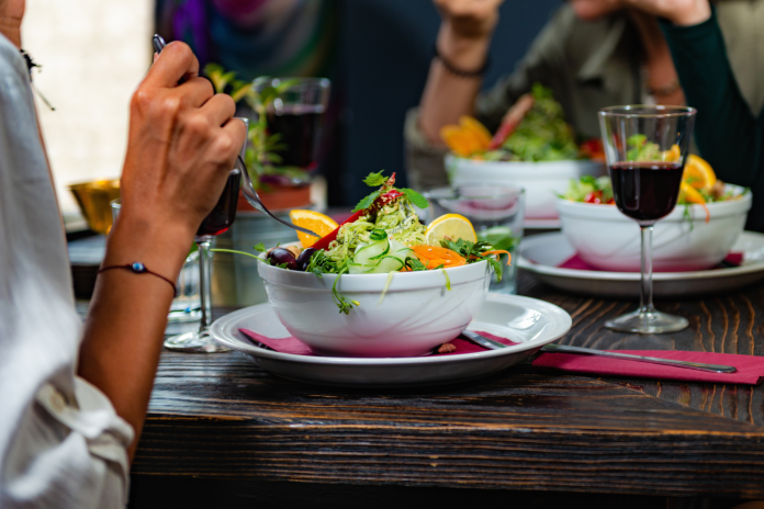 11 Dining Destinations in Singapore for Vegetarians and Vegans - featured image